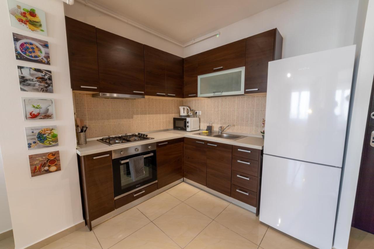 Nobel: Premium Two-Room Apartment In Bucharest'S City Center! Bagian luar foto